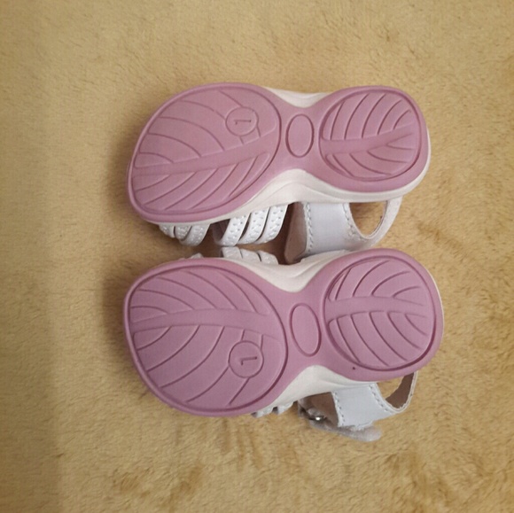 Bellini Infant Sandal (Wnite) F-6 - Picture 3 of 5